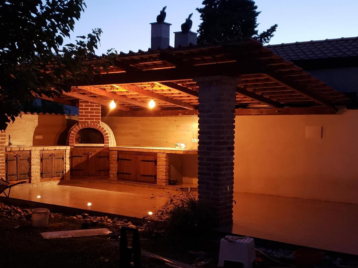 Villa Kortina Bašanija Dış mekan fotoğraf