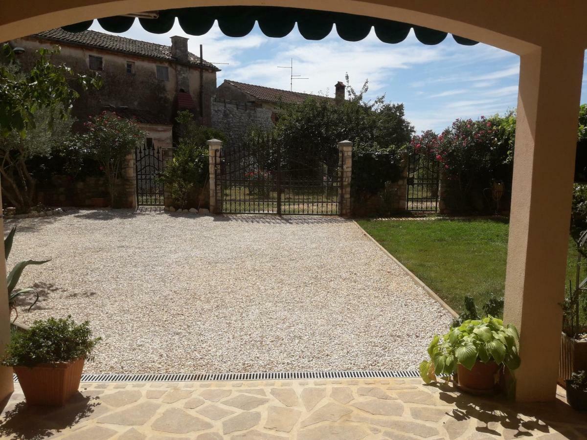Villa Kortina Bašanija Dış mekan fotoğraf